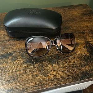 EUC. Coach Sunglasses